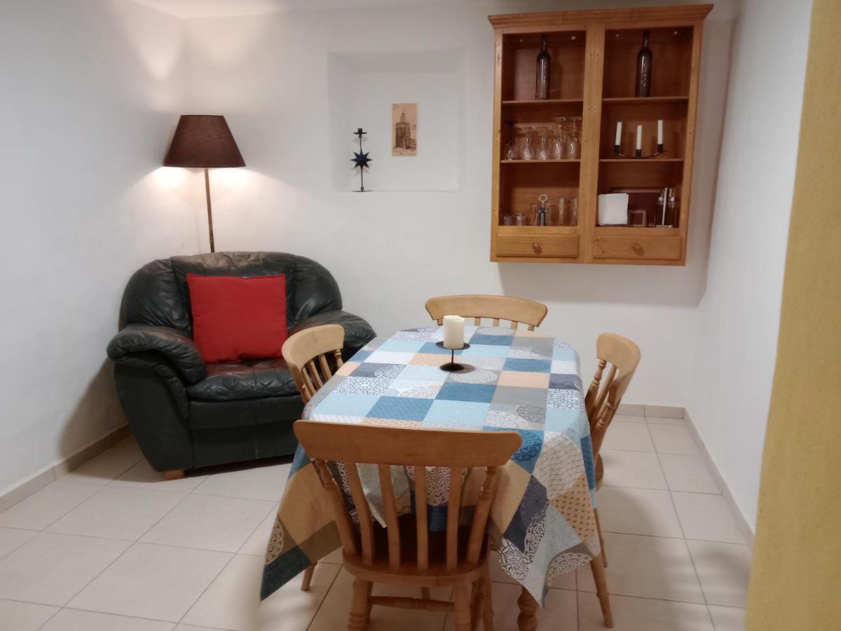 Casa En La Plaza, Hinojares - Ideal For Exploring The Area Екстер'єр фото