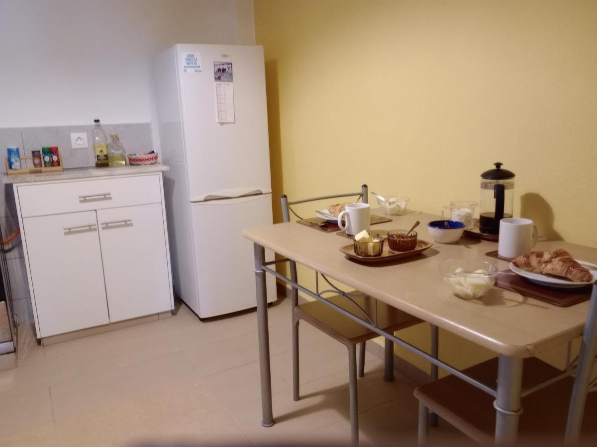 Casa En La Plaza, Hinojares - Ideal For Exploring The Area Екстер'єр фото